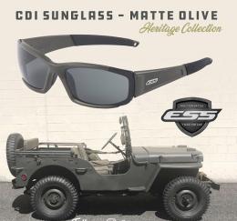 アイウェア 【ヘリテイジコレクション】 CDI MATT OLIVE　スモークグレーレンズ [EE9002-04 ] [取寄.長納期]