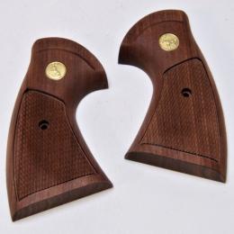 木グリップ : タナカパイソン用 オーバースクエア/ウォールナット [取寄]