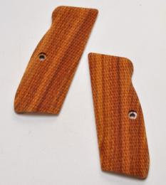 木グリップ : KSC Cz75用 シタンチェッカー [取寄]