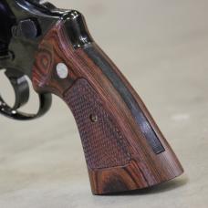 タナカ S&W Kフレーム スクエアバット対応 ターゲットグリップ /フットボールカット /チェッカー /ブラウン [AWG-1473] [品切中.再入荷時期未定]