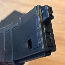 マガジン : マルイ 電動ガンEVOLT対応 L-MAG  100連 /ブラック [取寄]