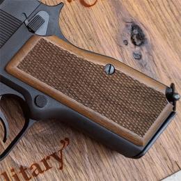 木グリップ : マルシン ハイパワーシリーズ用 チェッカー [2026/2月頃再販.単品予約]