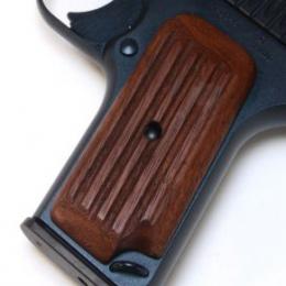 木製グリップ : KSC TT-33トカレフ用ウォールナット [CG-149] [取寄][残り僅か]